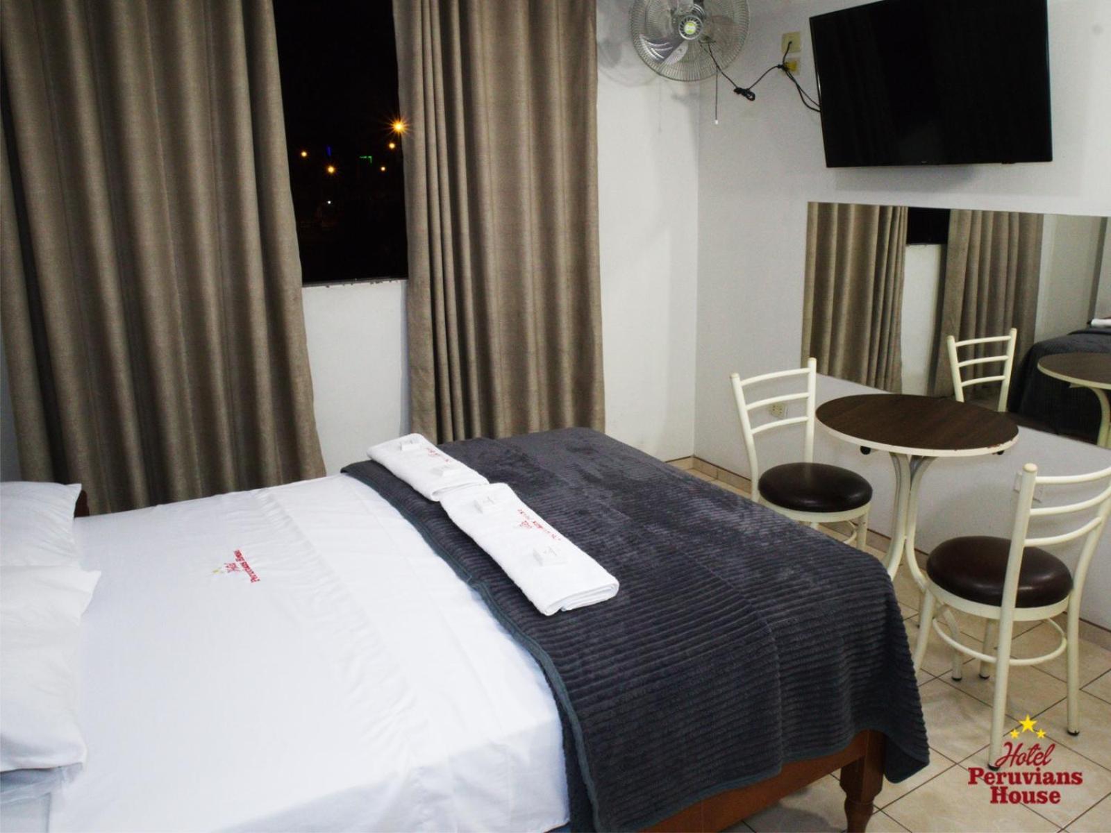 Hotel Peruvians House Callao Exteriör bild